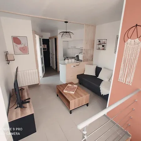 Le Petit Nogentais Apartment Exterior photo